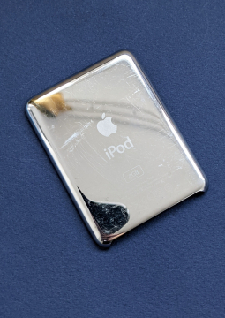 Back Door Apple Ipod Nano 3 A Stock 4gb