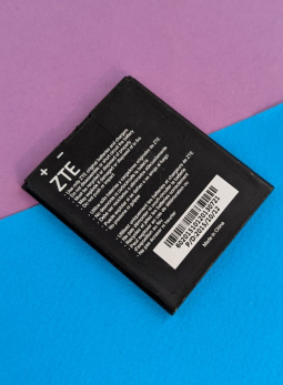 Battery ZTE Li3818T43P3h635450  Obsidian Z820  S Stock