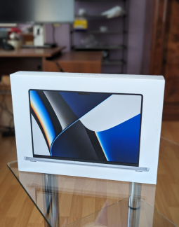 Box MacBook Pro 16 Inch A2485  2021  1