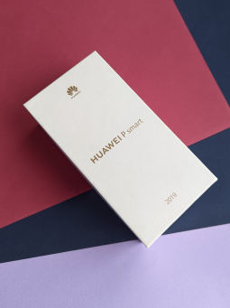 Box Huawei P Smart 2019