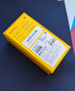 Box Realme 8 21