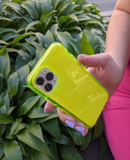 Case Apple IPhone 11 Pro   Gear4 Neon Crystal Palace 11