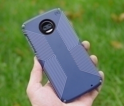 Case Motorola Moto Z2 Force Speck Grip 1