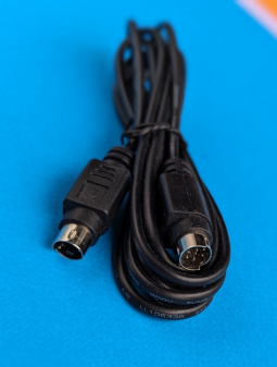 Cavle Video Analog S Video   S Video  28AWG  2m 