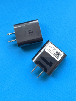 Charger Motorola 10W  MC 101  New