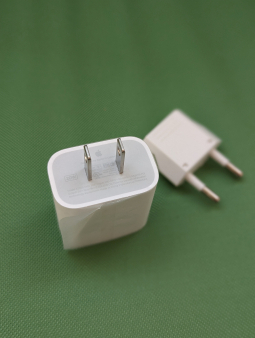 Charger Apple A2305 20 Watt 2