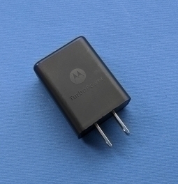 Charger Motorola Moto Z Force Qc 3.0 Used