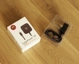 Charger Motorola Moto Z Play Turbopower 15