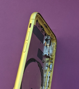 Chassis Apple Iphone 11 Yellow C Stock 4