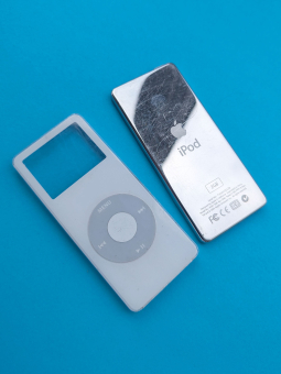 Chassis Apple Ipod 1 White  C Stock