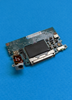 Defective Logic Board Apple Ipod Nano 3 A Stock 4gb 2
