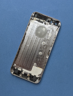 Door Apple Iphone Se Space Gray A Stock 2