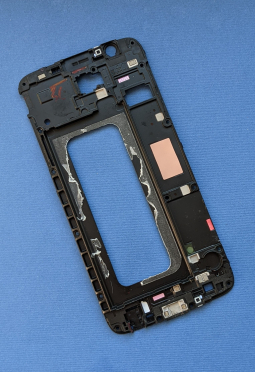 Frame Middle Samsung Galaxy J7 2018   2