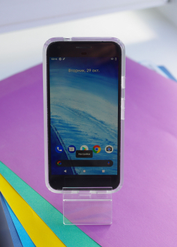 Google Pixel 1 Xl Speck Transparent 2