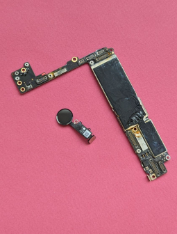 Logic Board Apple Iphone 7 Plus With Home No Ic Lock Water Damaged