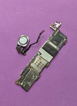 Logic Board Apple Iphone Se Ic Locked With Finger Scaner